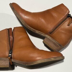 Lauren Ralph Lauren Camel Brown Leather Ankle Booties